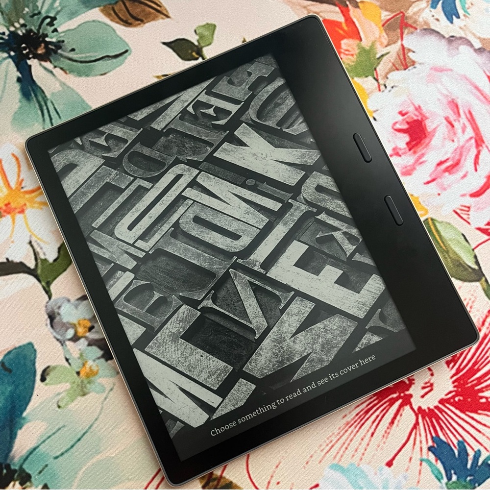 Amazon Kindle Oasis (10th Generation)